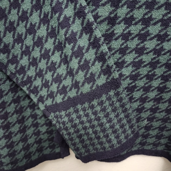 Susan graver women's open cardigan sweater size XL green and blue hounds… - Picture 4 of 7